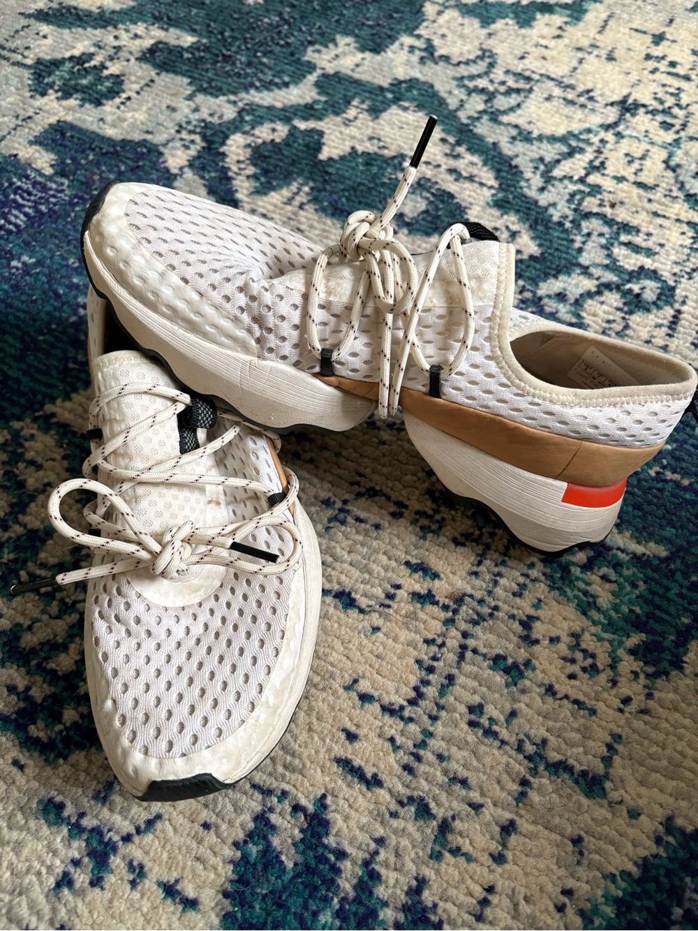 Sorel Kinetic Women's Sneakers USA size 9
